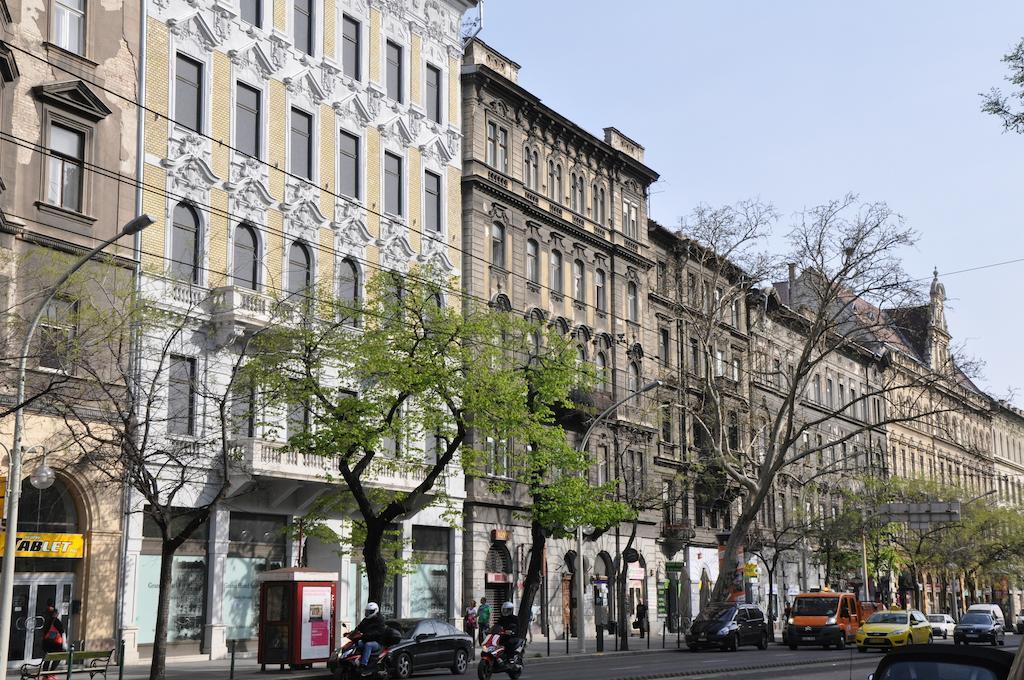 Matyas House In The Center Budapeszt